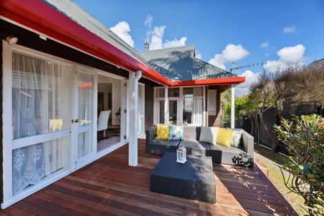 Photo of property in 5 Palmyra Way, Half Moon Bay, Auckland, 2012