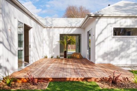 Photo of property in 42b Batt Street, West End, Palmerston North, 4410