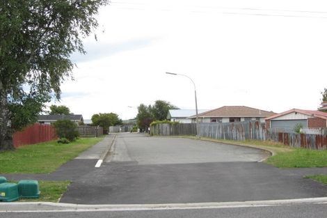 Photo of property in 1/6 Peckham Lane, Woolston, Christchurch, 8062