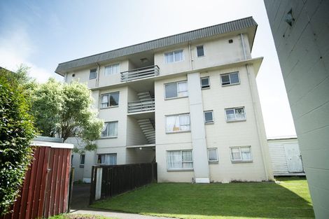 Photo of property in 8 Anzac Parade, Hamilton Central, Hamilton, 3204