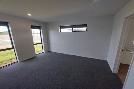 Photo of property in 30 Eileen Way, Rolleston, 7615