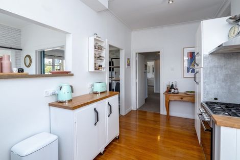 Photo of property in 28 Garrison Street, Carterton, 5713