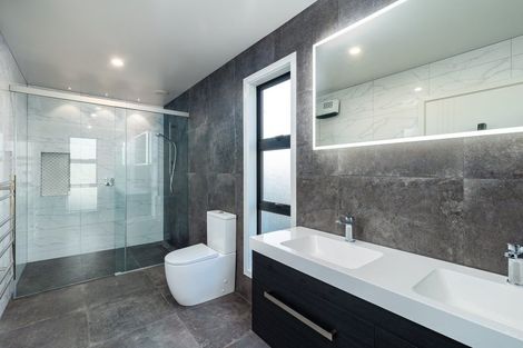 Photo of property in 16 Sabine Drive, Richmond, 7020