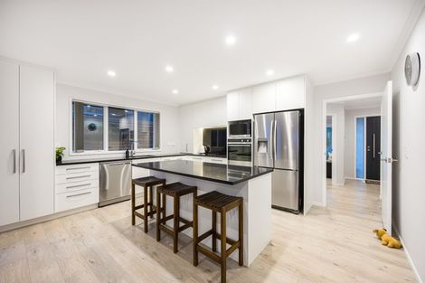 Photo of property in 29 Cavalli Road, Long Bay, Auckland, 0630