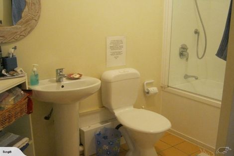 Photo of property in 92b Coronation Road, Hillcrest, Auckland, 0627