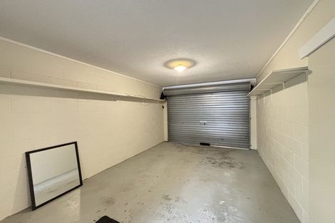 Photo of property in 18 Mcleod Road, Weymouth, Auckland, 2103