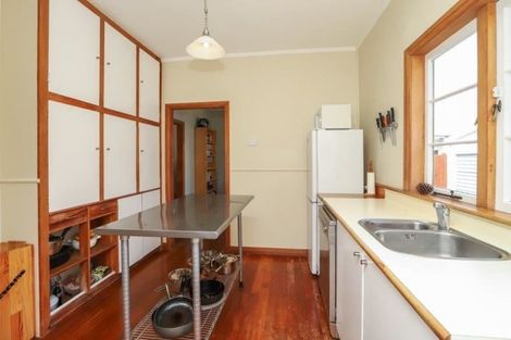 Photo of property in 8 Naylor Street, Hamilton East, Hamilton, 3216