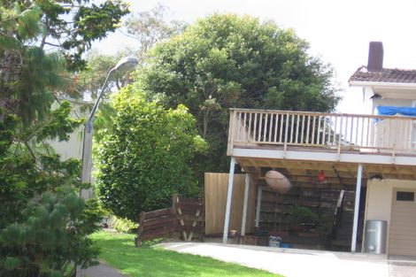Photo of property in 17 Sunnylaw Place, Glen Eden, Auckland, 0602