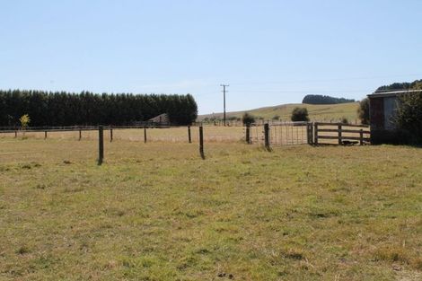 Photo of property in 23 Pinfold Road, Woodville, 4920