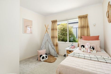 Photo of property in 16 Smiths Road, Matua, Tauranga, 3110