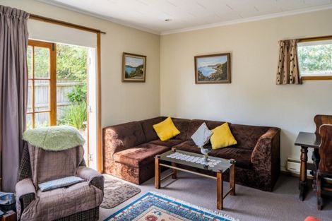 Photo of property in 4a Nikau Street, Eastbourne, Lower Hutt, 5013