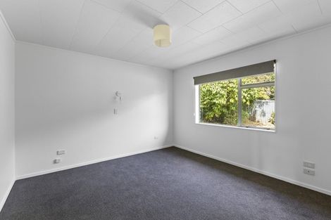 Photo of property in 16 Hickford Place, Okato, 4335