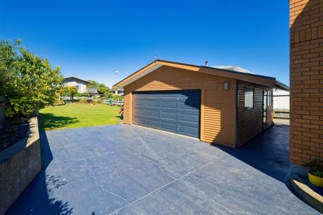 Photo of property in 1 Tui Road, South Bay, Kaikoura, 7300