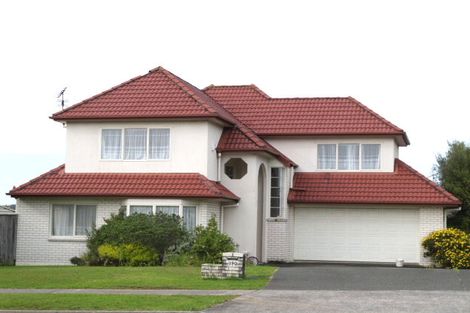 Photo of property in 188 Botany Road, Botany Downs, Auckland, 2010