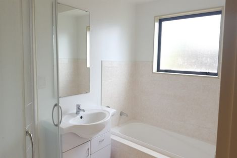 Photo of property in 41 Donegal Park Drive, Flat Bush, Auckland, 2019