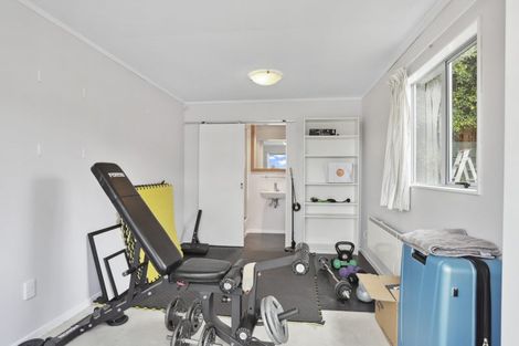 Photo of property in 40 Hinerau Street, Henderson, Auckland, 0612