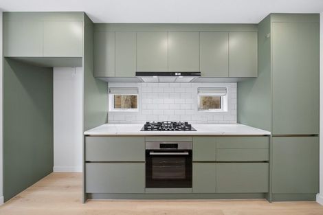Photo of property in 1/5 Tawa Terrace, Tawa, Wellington, 5028