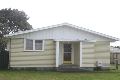 Photo of property in 5 Tohora Place, Spotswood, New Plymouth, 4310