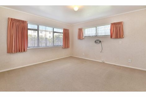 Photo of property in 8 Moenui Avenue, Orewa, 0931
