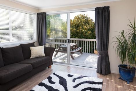 Photo of property in 1/25 Imogene Way, Half Moon Bay, Auckland, 2012