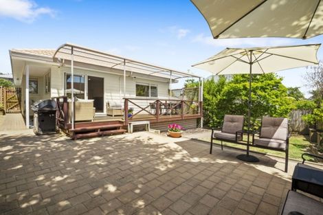 Photo of property in 2/67 Drake Street, Howick, Auckland, 2014