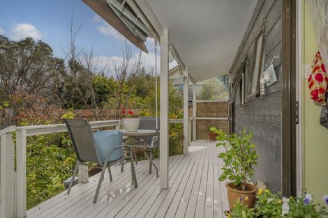 Photo of property in 10a Parkland Place, Whitianga, 3510