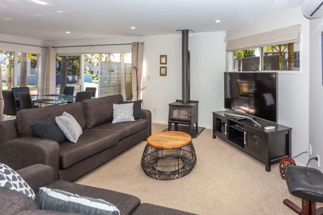 Photo of property in 404 Waterways Parade, Pauanui, Hikuai, 3579