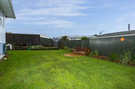Photo of property in 19 Haylock Grove, Totara Park, Upper Hutt, 5018