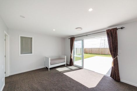 Photo of property in 47 Atlantic Drive, Fitzherbert, Palmerston North, 4410