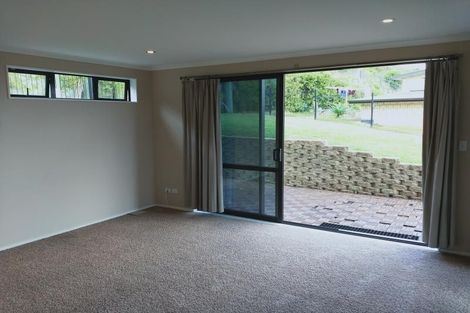 Photo of property in 5 Waldorf Crescent, Orewa, 0931