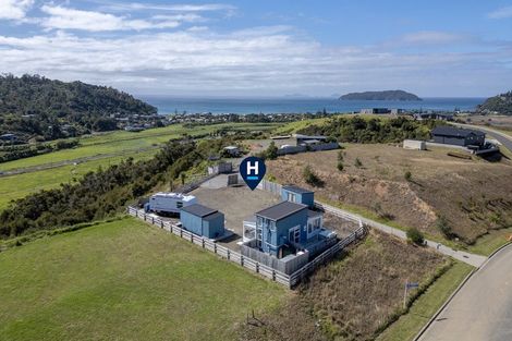 Photo of property in 26 Azimuth Road, Tairua, 3508