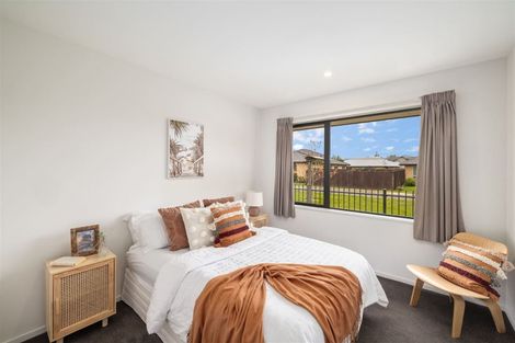 Photo of property in 12 Somerville Crescent, Aidanfield, Christchurch, 8025