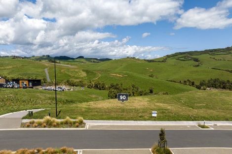 Photo of property in 90 Omahina Street, Raglan, 3225