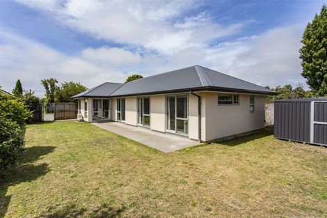 Photo of property in 2/28 Ottawa Road, Wainoni, Christchurch, 8061