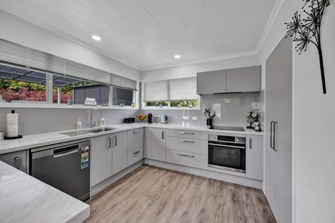 Photo of property in 24 Cassandra Street, Stratford, 4332