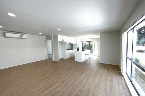 Photo of property in 13b Stott Avenue, Birkdale, Auckland, 0626