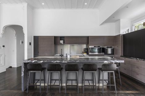 Photo of property in 306 Jervois Road, Herne Bay, Auckland, 1011