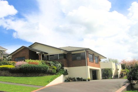 Photo of property in 5 Cobbe Place, Pomare, Rotorua, 3015