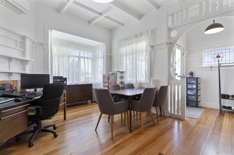 Photo of property in 14 Farmer Street, Te Aroha, 3320