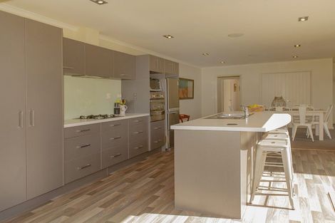 Photo of property in 9 Taunui Place, Cooks Beach, Whitianga, 3591