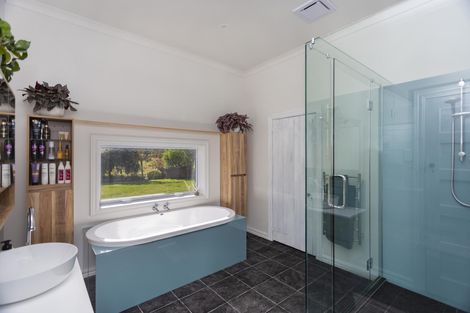 Photo of property in 30 Waiareka Valley Road, Alma, Oamaru, 9491