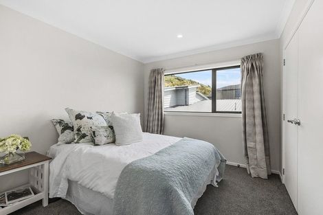 Photo of property in 84 Endeavour Drive, Whitby, Porirua, 5024