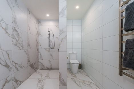 Photo of property in 337 Beacon Point Road, Wanaka, 9305