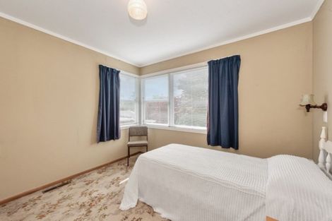 Photo of property in 10 Kensington Place, Fairfield, Hamilton, 3214