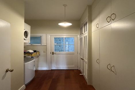 Photo of property in 2/1 Wilkinson Street, Oriental Bay, Wellington, 6011