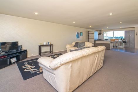 Photo of property in 24 Zabeel Crescent, Takanini, 2112