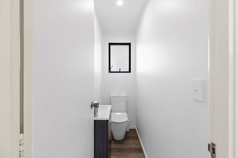 Photo of property in 8 Coleman Place, Darfield, 7510