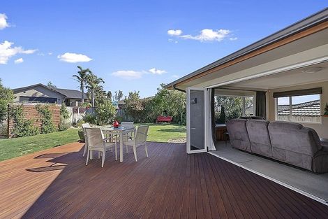 Photo of property in 71 Karamea Street, Whalers Gate, New Plymouth, 4310