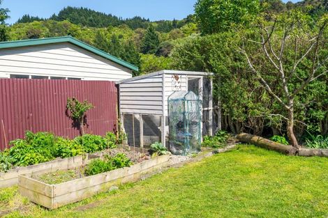 Photo of property in 25 Churchill Crescent, Featherston, 5710