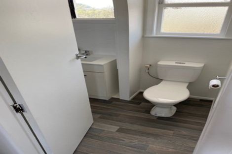 Photo of property in 12 Mosston Road, Castlecliff, Whanganui, 4501